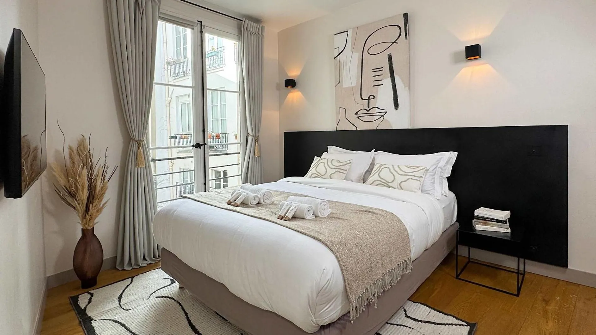 Luxembourg Garden Family Flat Delight Apartmán *